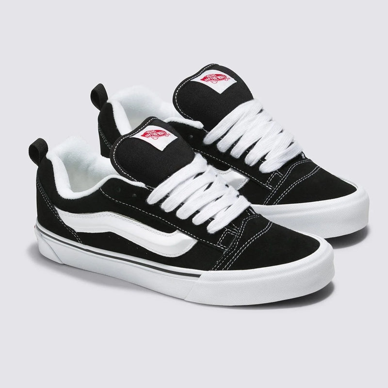 Knu Skool Black True White