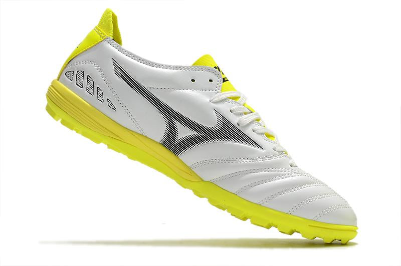 Chuteira Morelia NEO III PRO Society