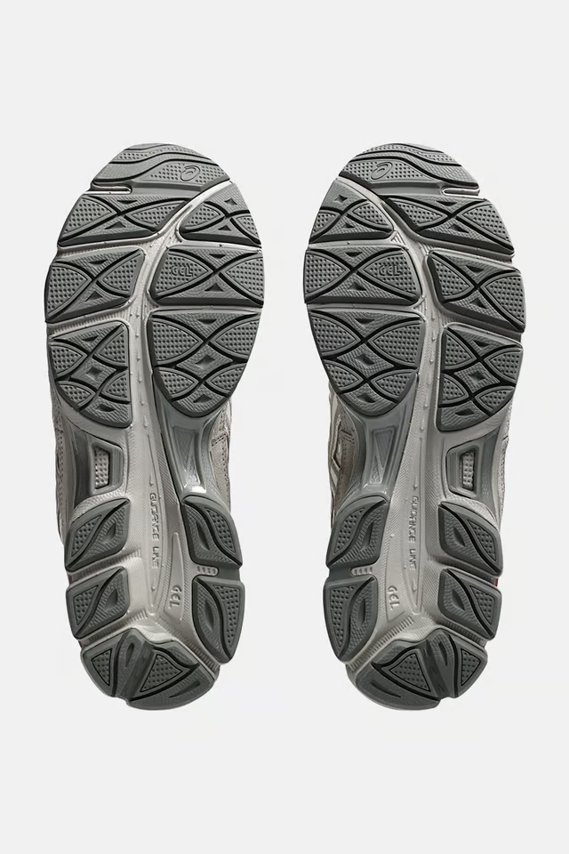 GEL-NYC - Unissex - Cinza com Vermelho