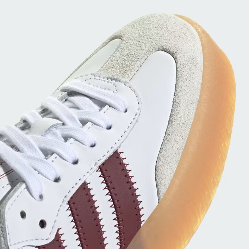 SAMBAE BRANCO COM VERMELHO