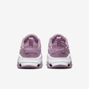Tênis Nike Zoom Bella 6 - Feminino