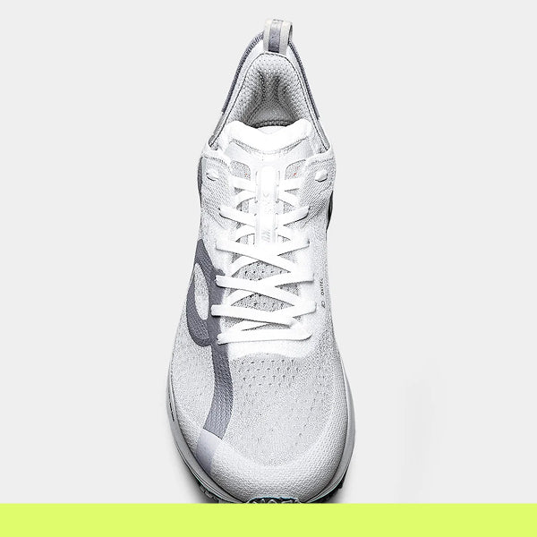 Tênis Corre 3 Prata + Branco