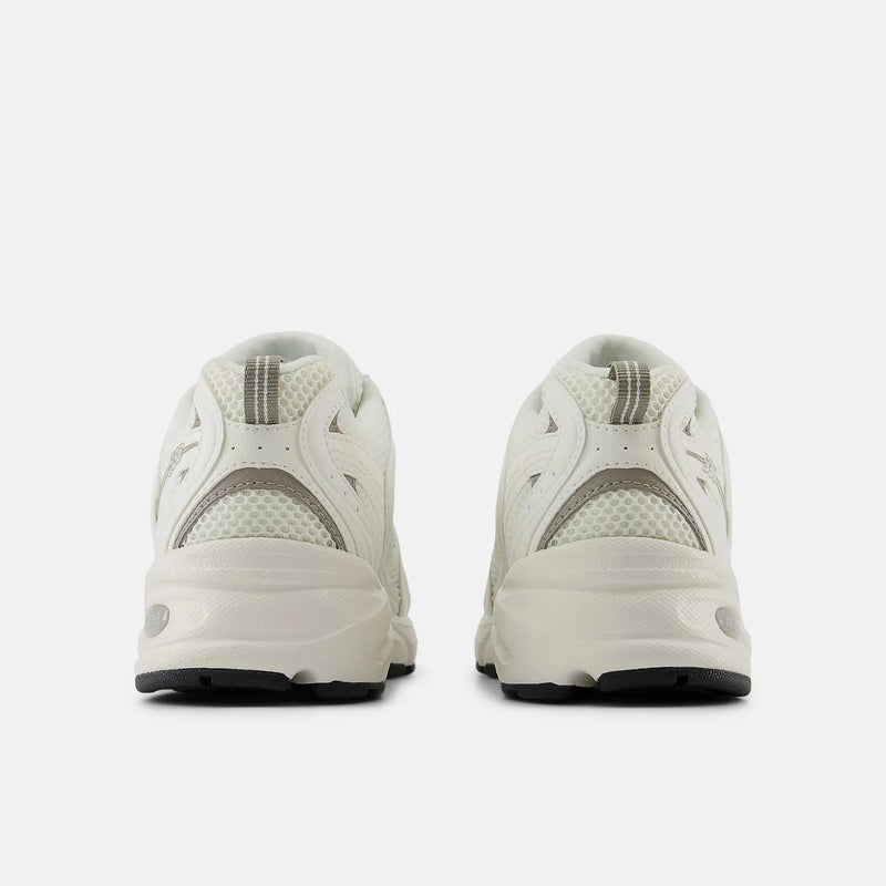 530 Unisex Branco e Verde