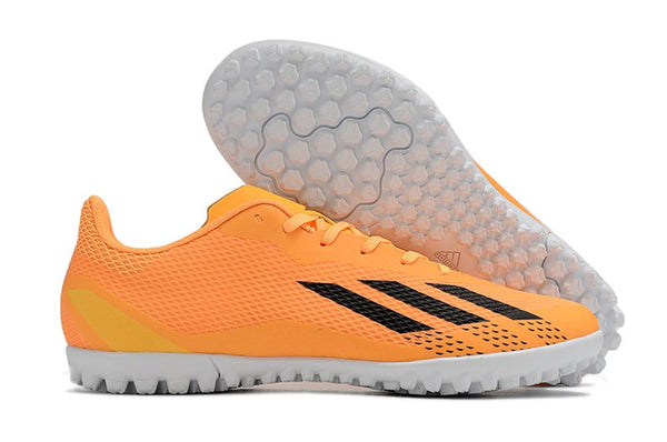 Chuteira X Ghosted 4 Society