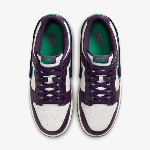Dunk Low Chenille Swoosh Grand Purple
