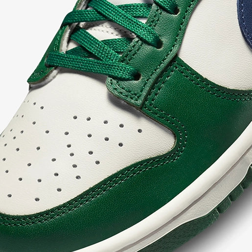 Dunk Low Gorge Green Midnight Navy