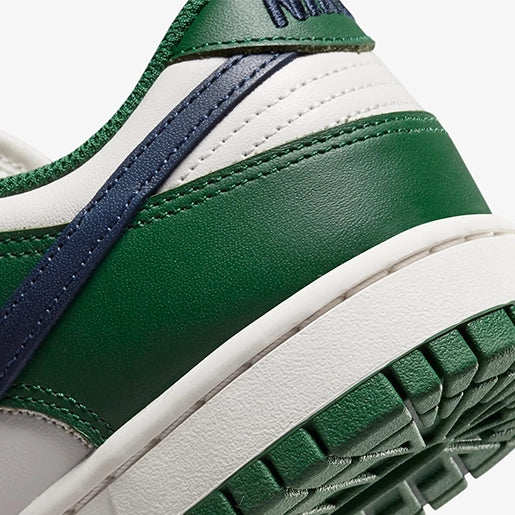 Dunk Low Gorge Green Midnight Navy