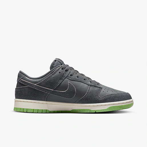 Dunk Low Halloween 2022