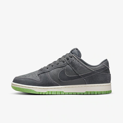 Dunk Low Halloween 2022