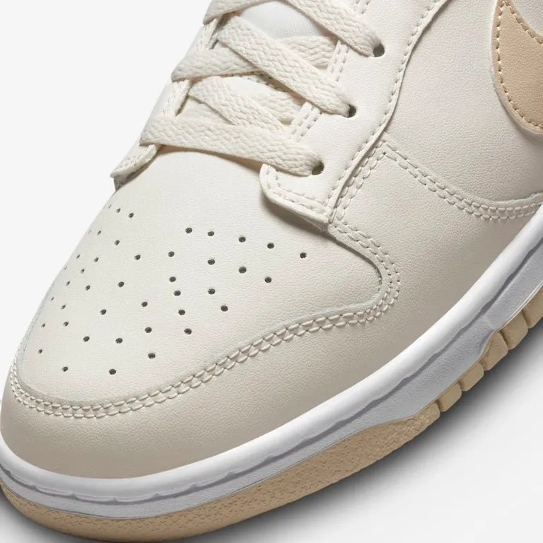Dunk Low Light Bone Tan