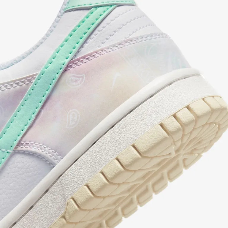 Dunk Low Pastel Paisley