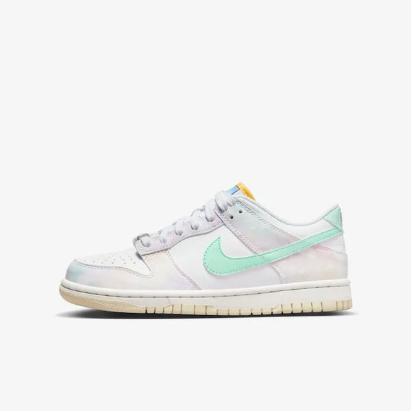 Dunk Low Pastel Paisley