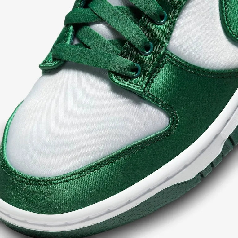 Dunk Low Satin Green