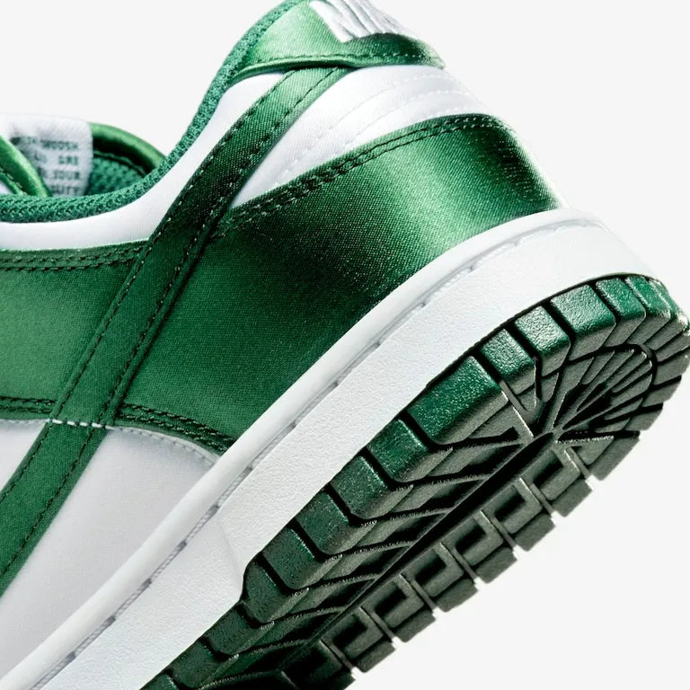 Dunk Low Satin Green