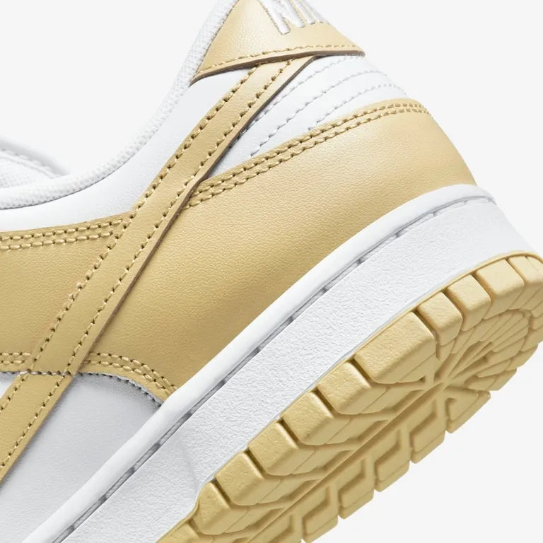 Dunk Low Team Gold