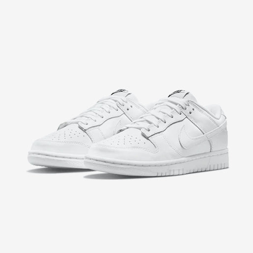 Dunk Low Triple White