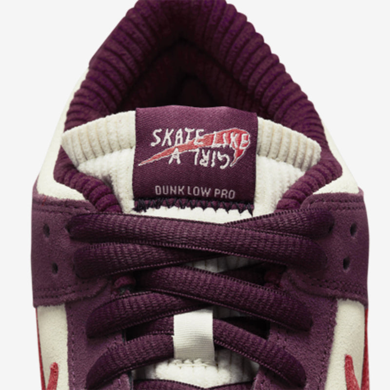SB Dunk Low Skate Like a Girl