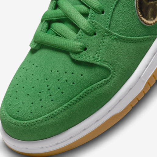SB Dunk Low St. Patrick's Day