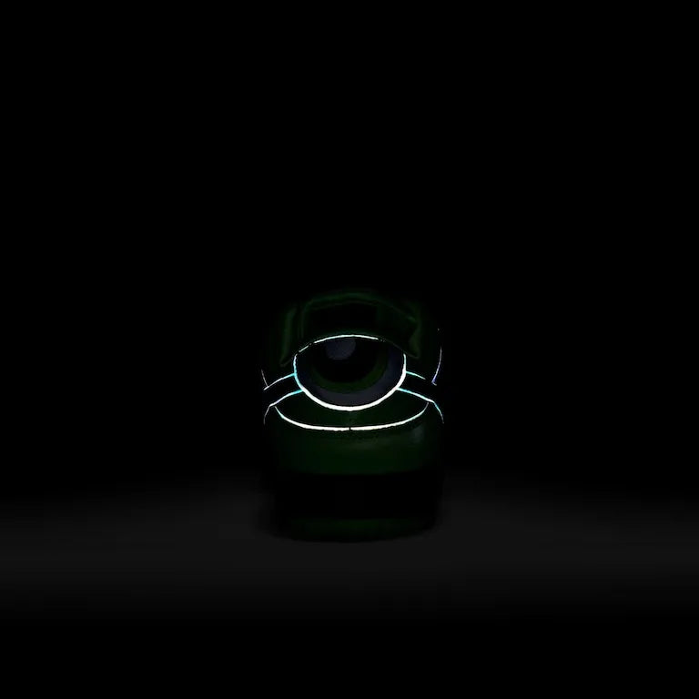 The Powerpuff Girls x SB Dunk Low Buttercup