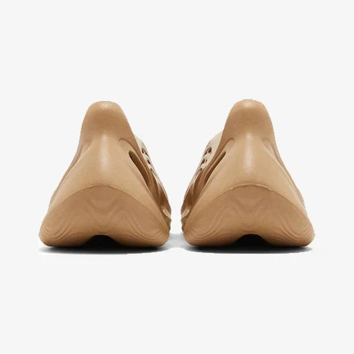 Yeezy Foam Runner Clay Taupe