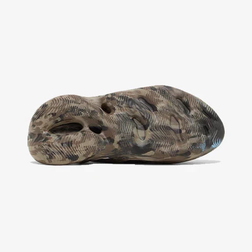 Yeezy Foam Runner MX Cinder